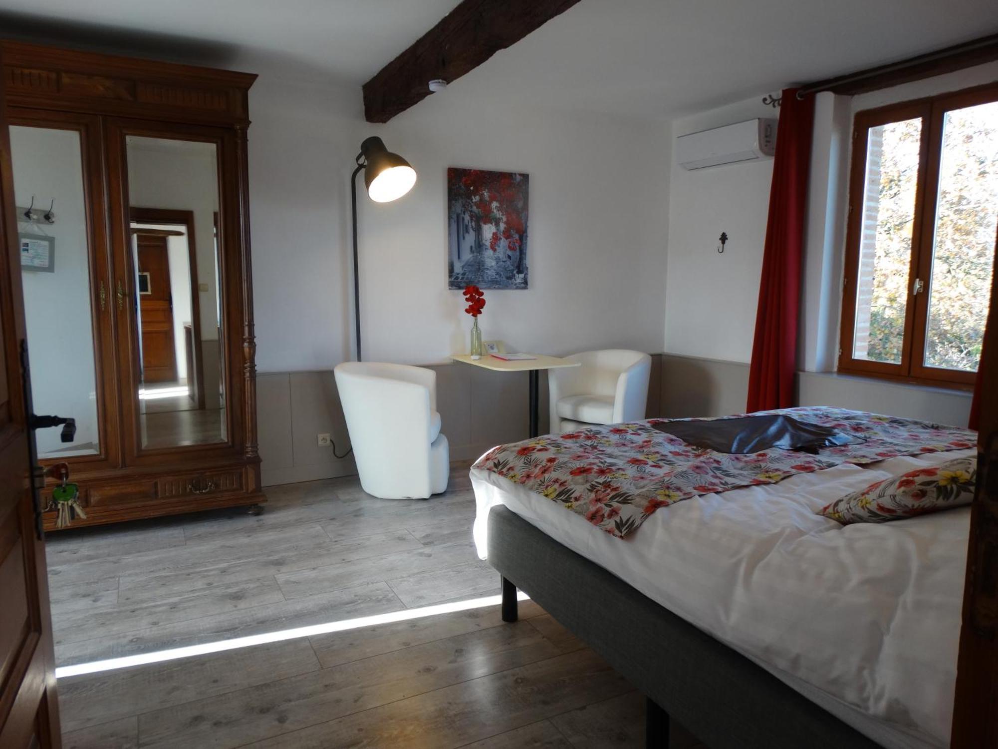 Residence La Salamandre Kamers Rabastens Zimmer foto